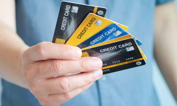 Top 10 Best Travel Credit Cards for Smart Savers