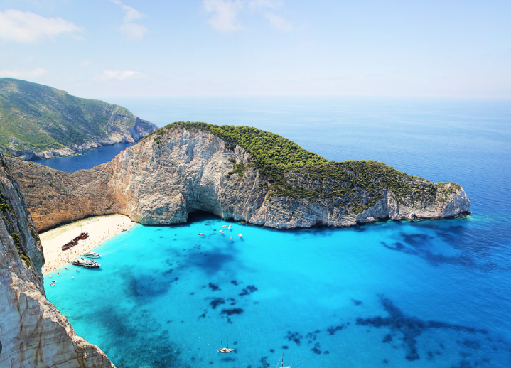 Top Travel Destinations 2025: Budget-Friendly Tips for Your Dream Trip